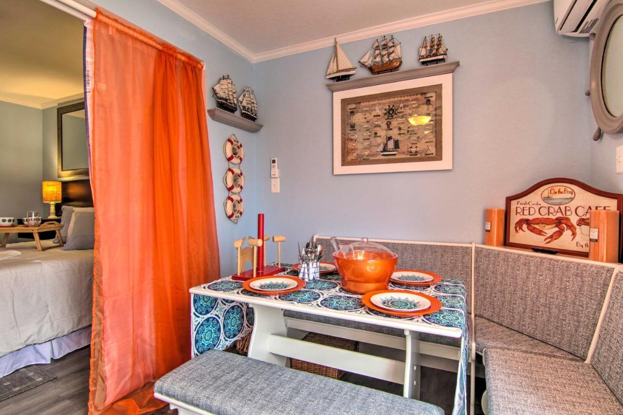Cozy Ocean Less Than 1 Mile To Beach! Apartment