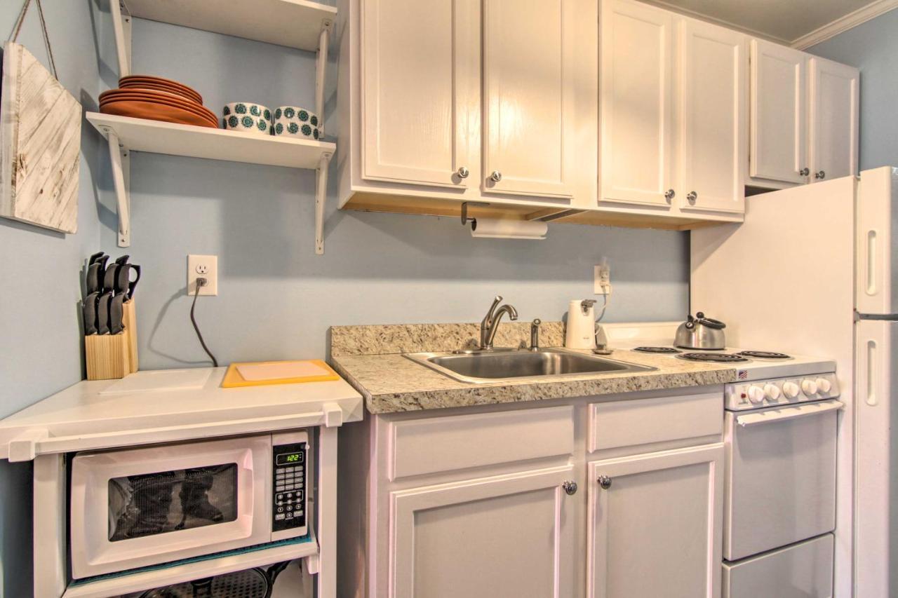 Cozy Ocean Less Than 1 Mile To Beach! Apartment *